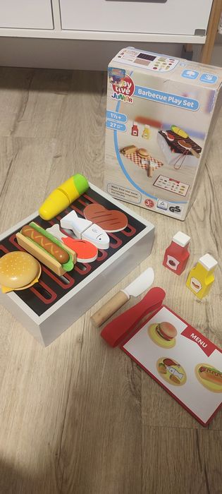 Дървен барбекю сет