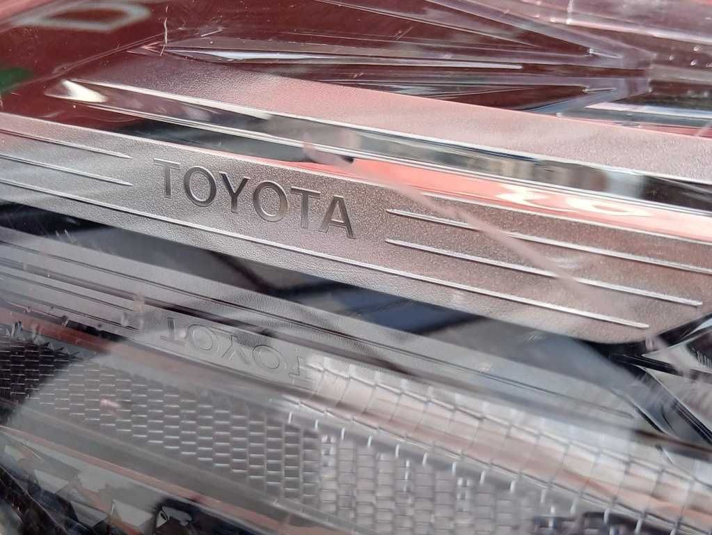 Far dreapta led ORIGINAL Toyota Corolla Cross E21