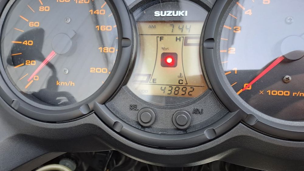 Suzuki dl650 v-strom 2006 garanție