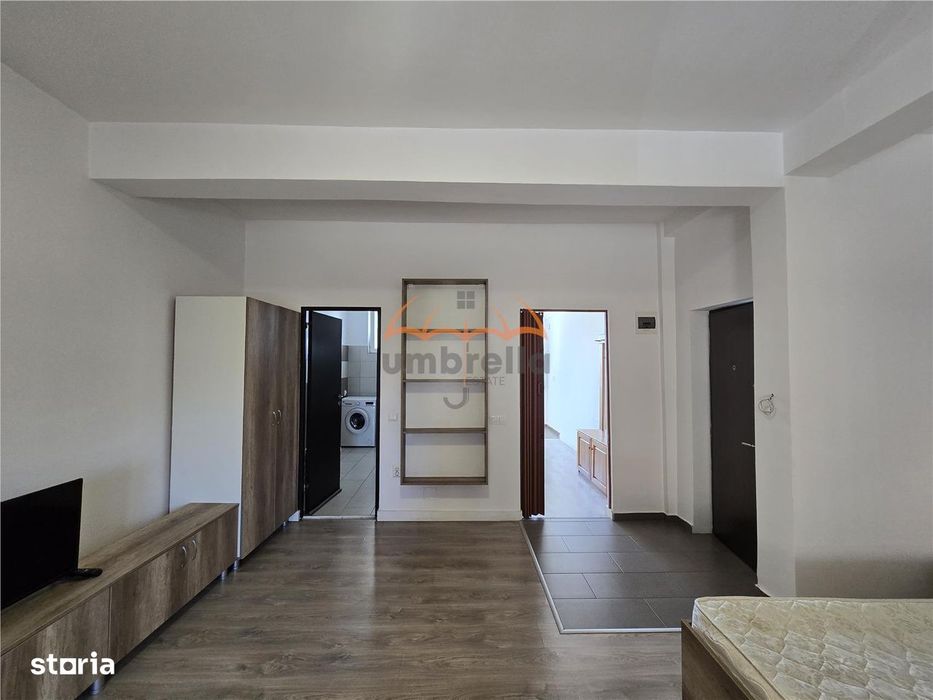 DE INCHIRIAT ap 2 cam, 47 mp, parcare, 375 euro