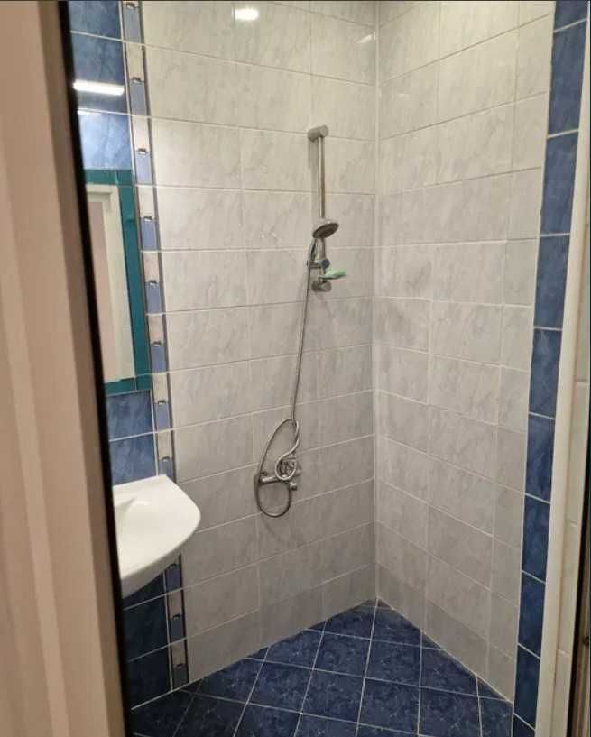 Продава се Тристаен апартамент в София, Толстой - 64 кв.м за 2235 €/кв.м - Снимка #10
