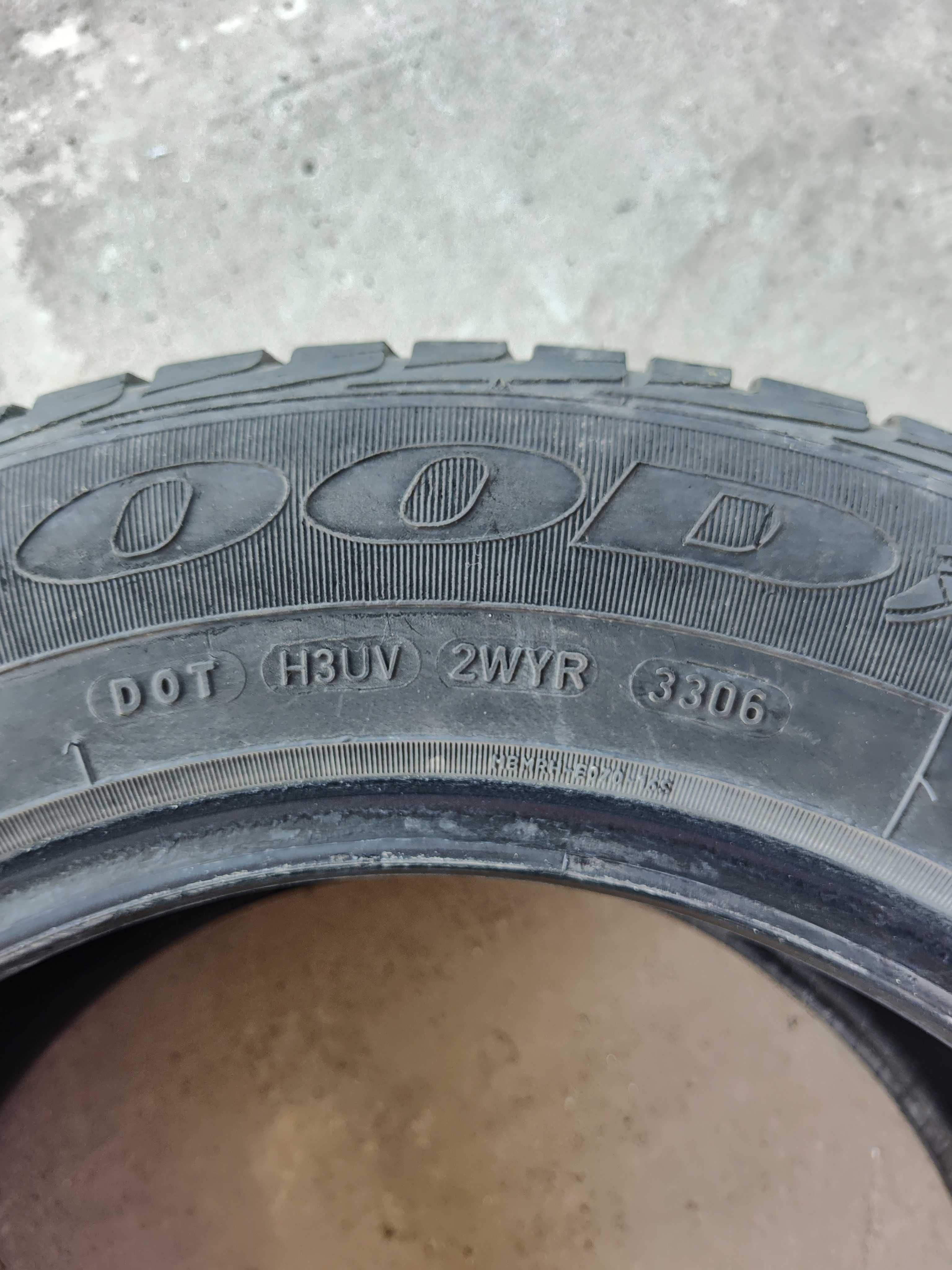 Всесезонни гуми GoodYear Hydragrip - 205/65R15