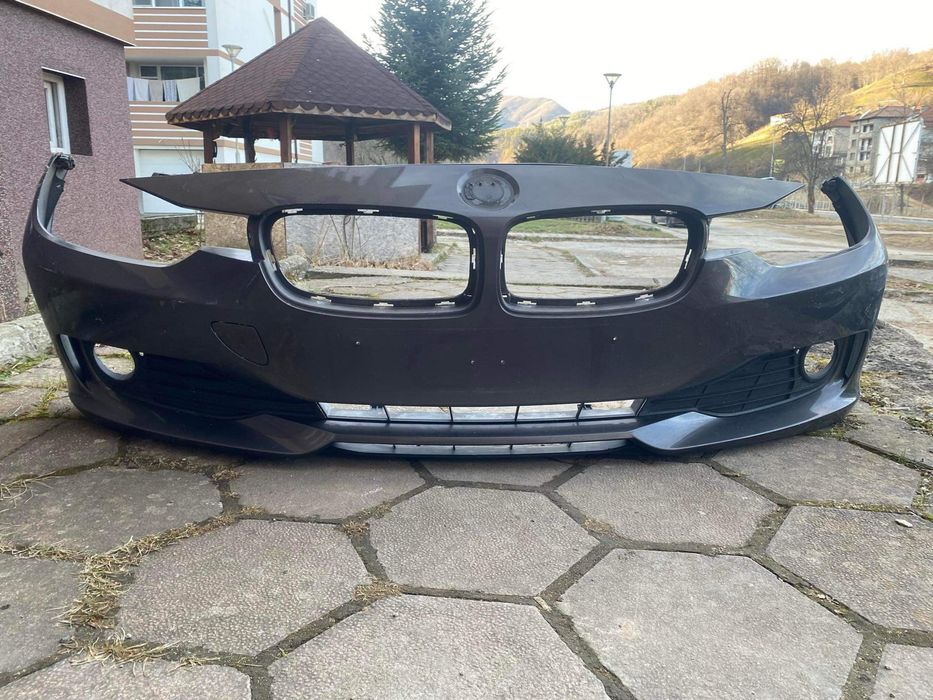 Предна броня+ бъбреци за BMW F30
