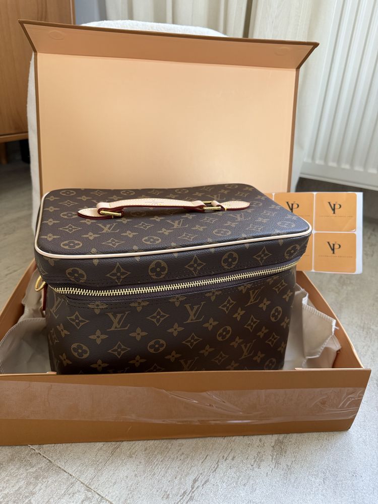 Geanta Louis Vuitton 30*21 cm / livr 1 zi