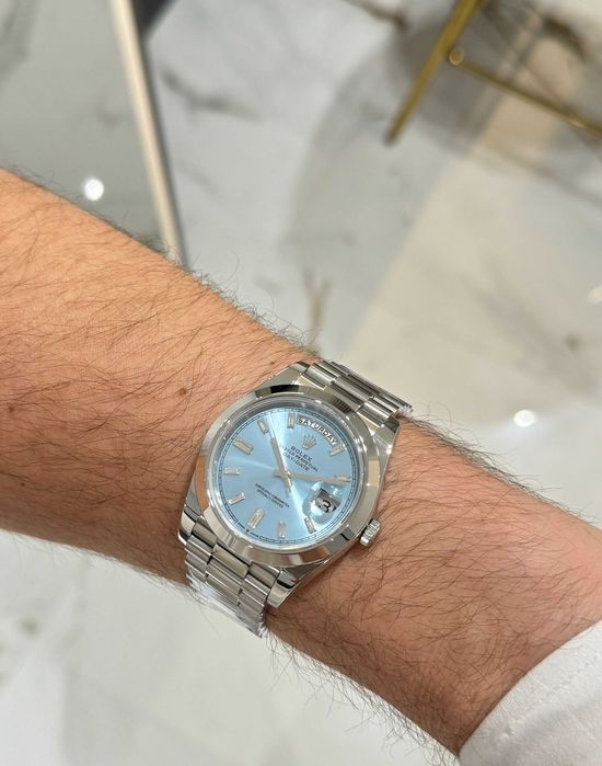 rolex day-date 40mm сребристо/синьо