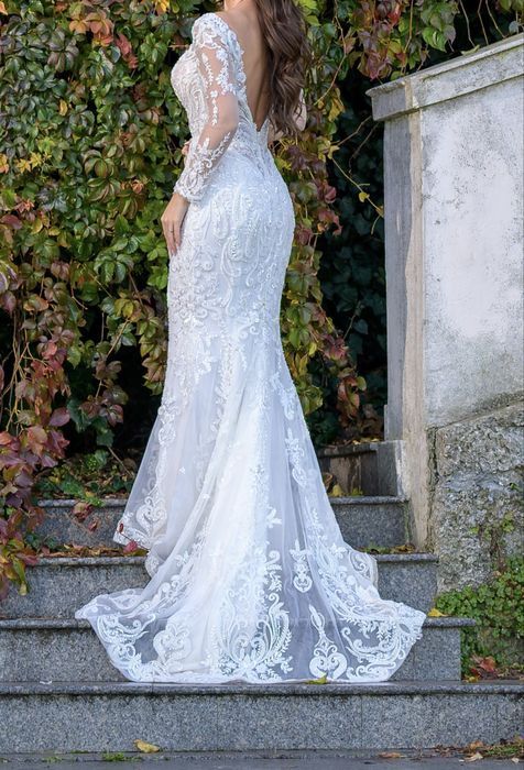 Rochie mireasa plus voal