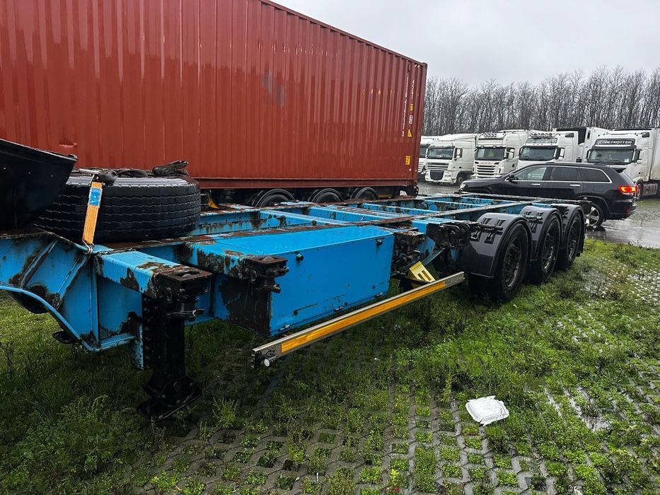 Remorca containere Schmitz