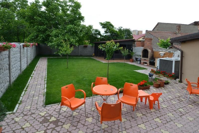 Pensiune 3 stele 12 camere 1 apartament Timisoara Timis