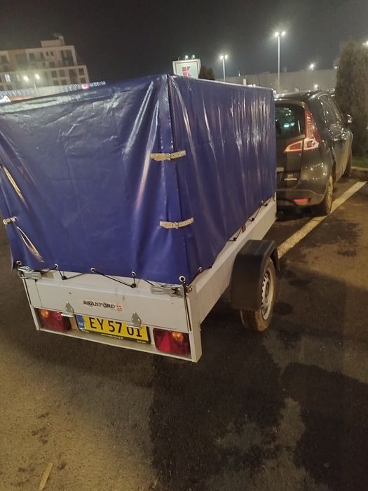 Remorcă auto 750 kg