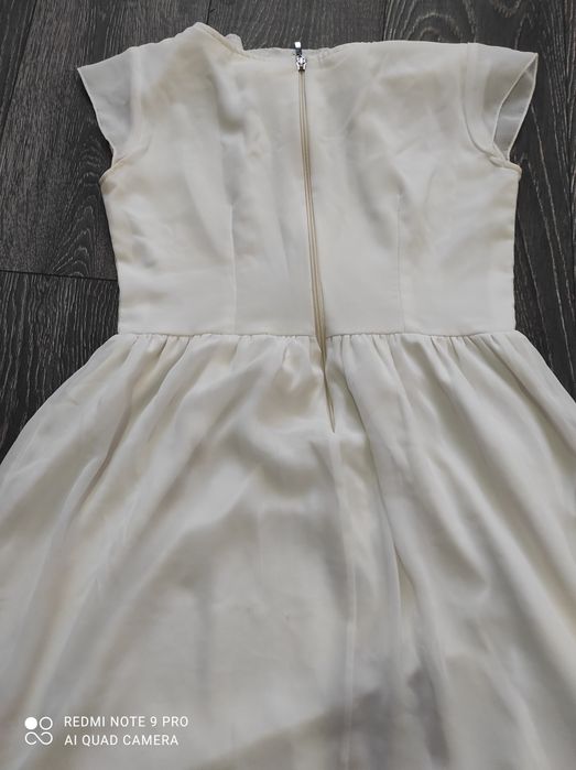 Rochie alba noua