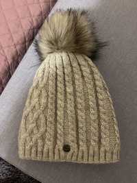 Зимна шапка