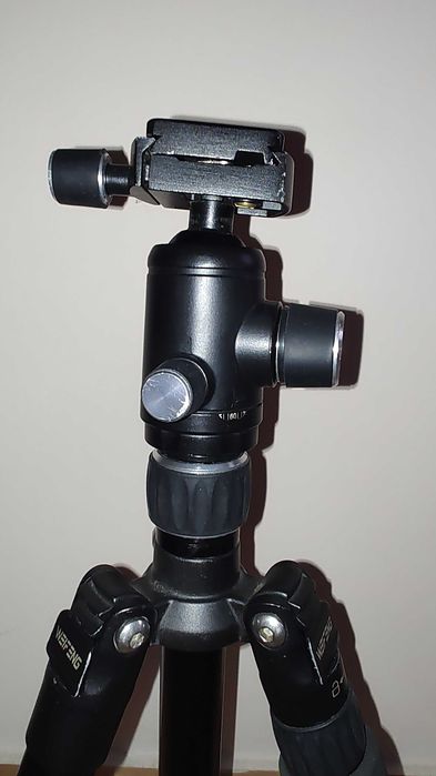 Trepied foto compact Weifeng