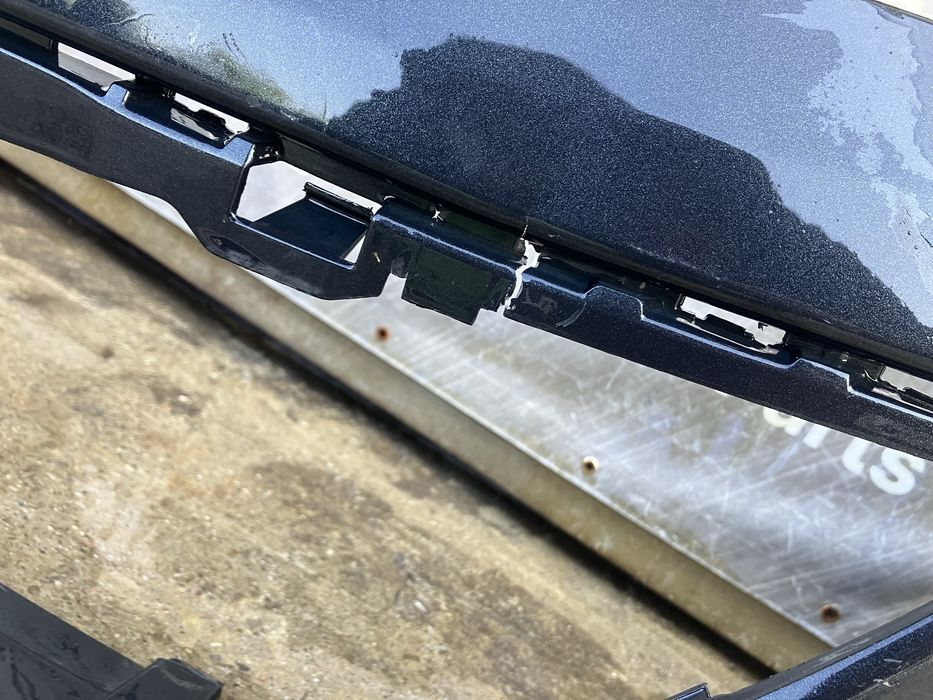 Предна броня за Opel Astra J