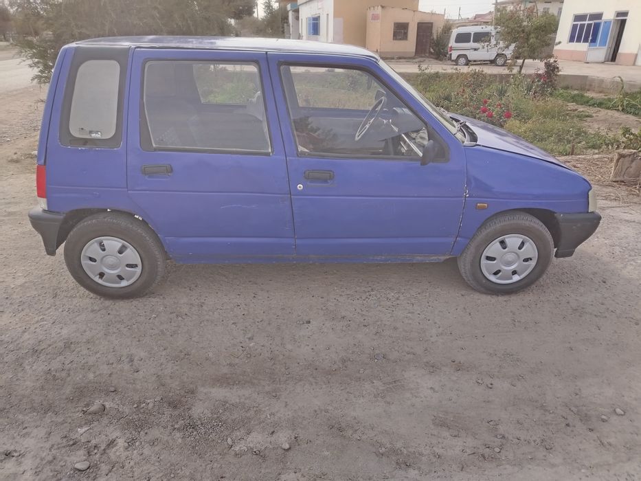 Tiko 1998 yil faqat naxtga