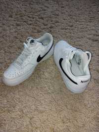 Nike 42 stare foarte bine