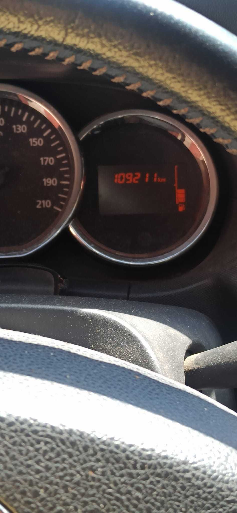 Dacia Duster  motor diesel 1.5 an 2017 , km 100000 in crește.