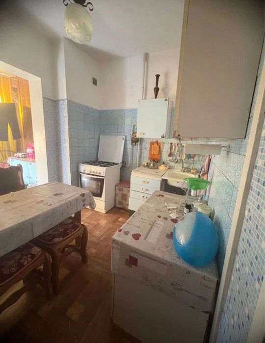 Квартира Продается 2в3 комнатная Чиланзар 20квартал 56кв.м 2-балкона