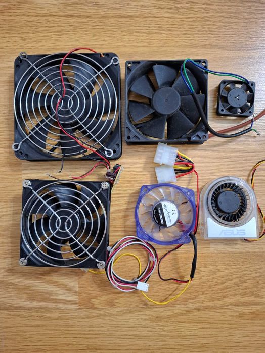 Ventilator Cooler ADDA DC BRUSHLESS Model AD0812HB-A70 DC-12V, 0.17A