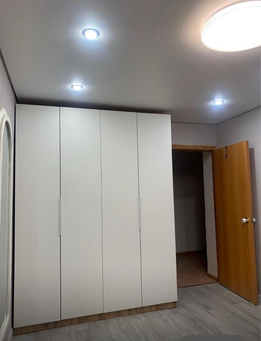 Продам 3х ком квартиру по Валиханова