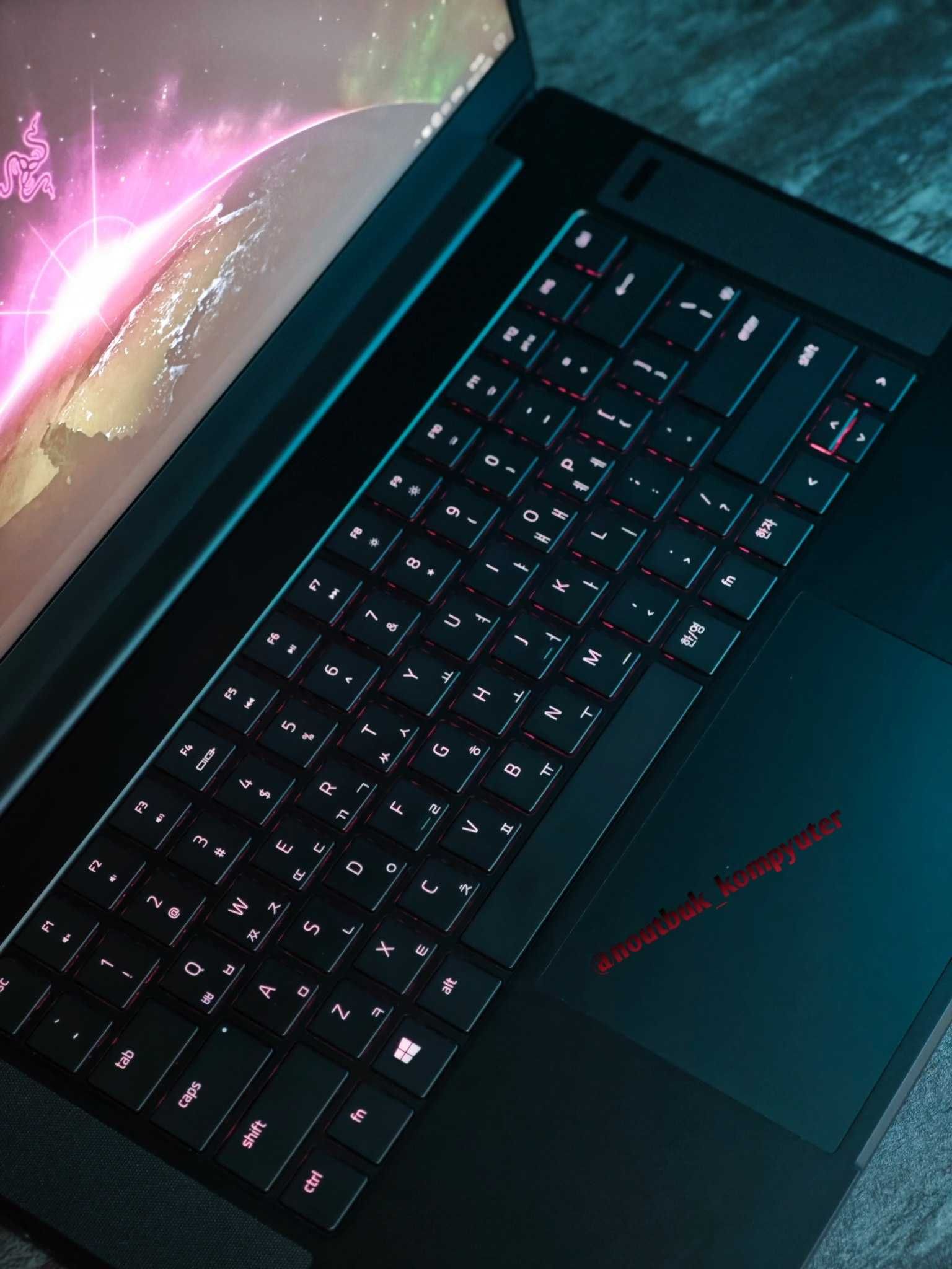 Мощный игровой Razer Blade Rtx 3070
