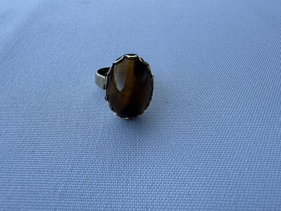 Inel din argint si ochi de tigru