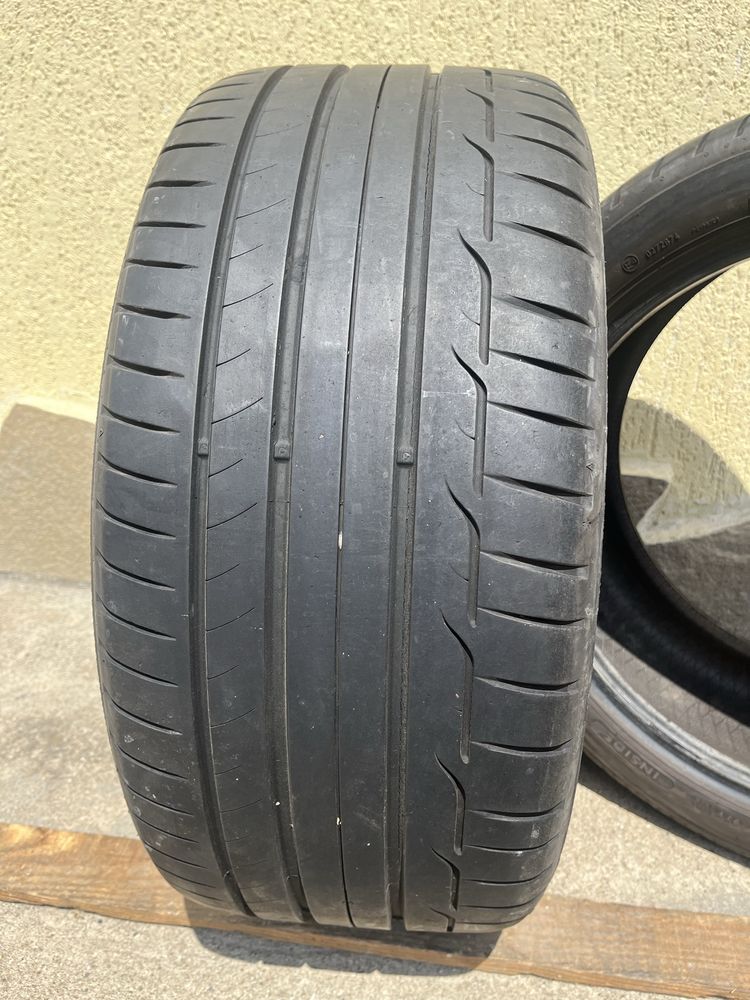 2 бр. летни гуми 245/40/18 Dinlop MO 6 mm DOT 5015