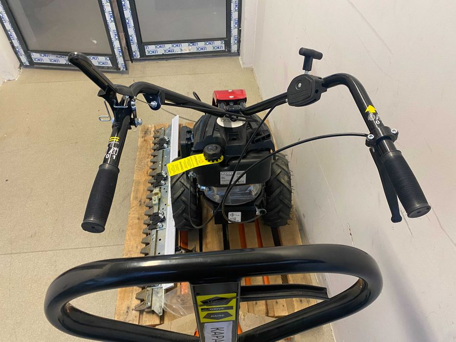 Косачка бенз. палцова за висока трева 174cc 3kW (4hp) 1070mm 3000m2