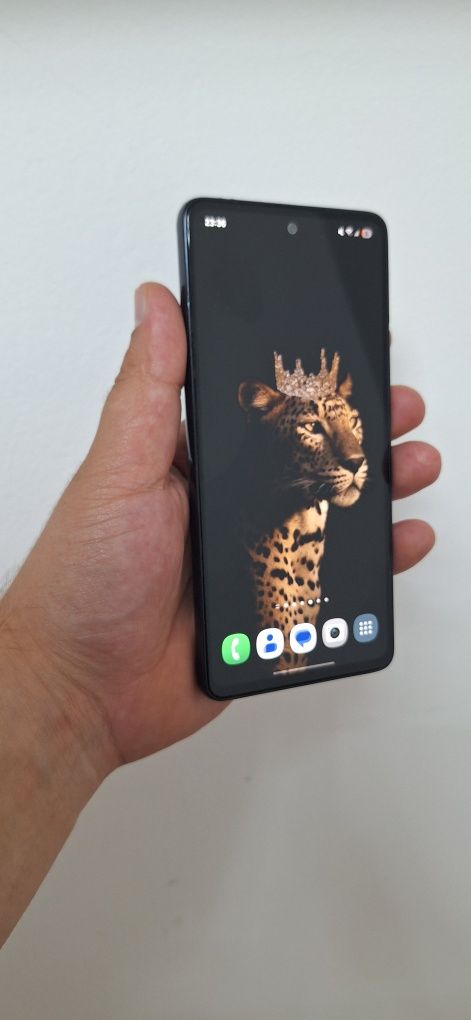 Samsung A53 xolati yaxshi