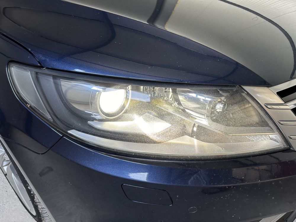 Far stanga dreapta bixenon passat cc facelift 2012