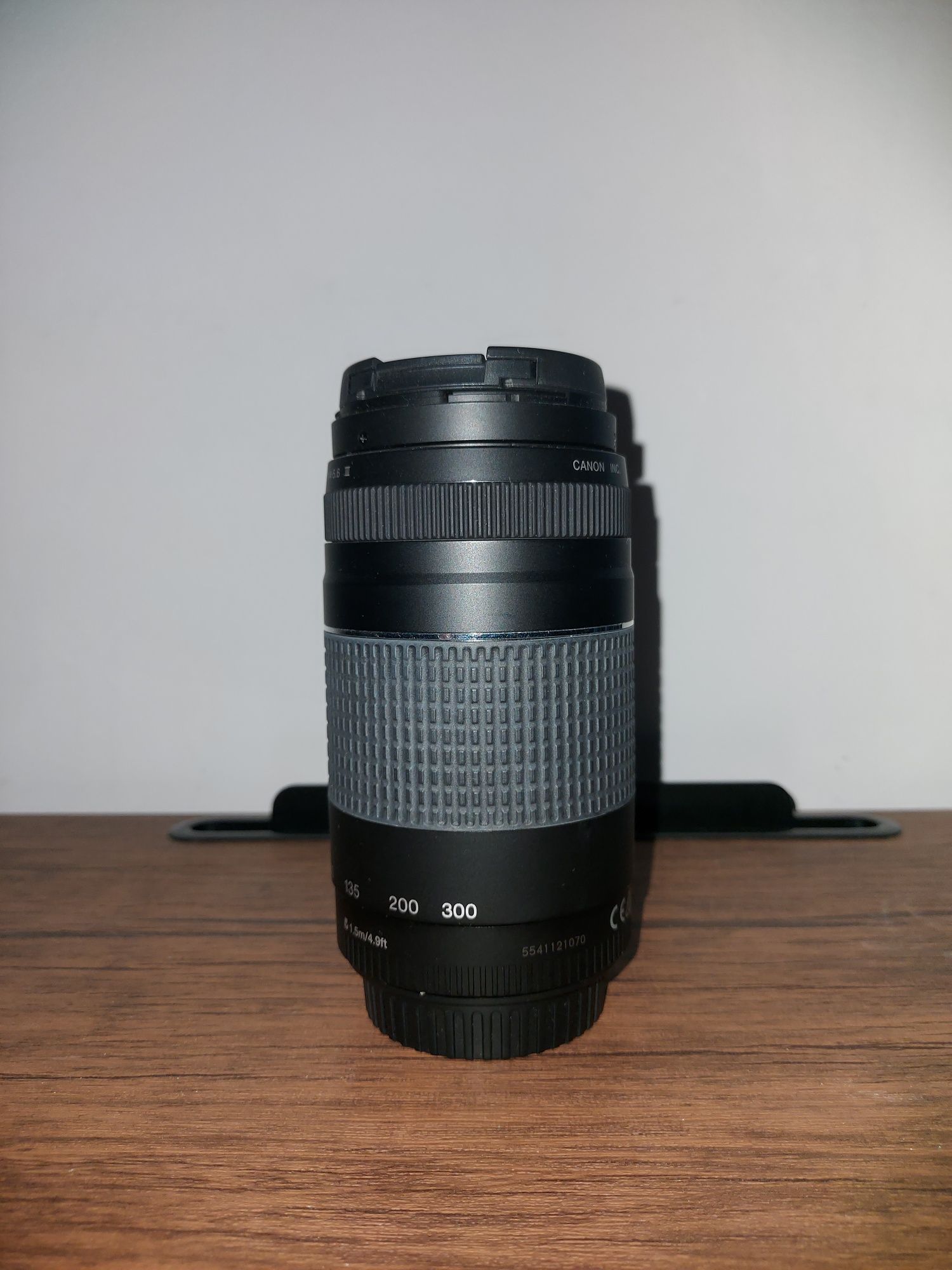 Obiectiv Canon 75-300mm