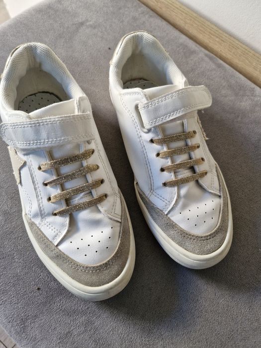 Кецове okaidi 33