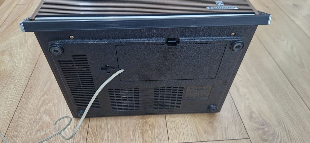 Магнетофон Grundig TK146