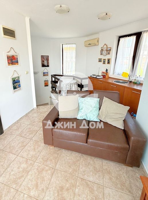 Продава се Къща в с. Кошарица, Област Бургас - 225 кв.м за 703 €/кв.м - Снимка #6