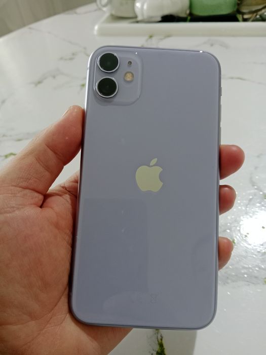 iPhone 11 күлгін түс