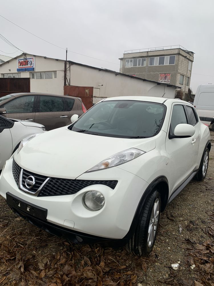 Dezmembrez Nissan Juke 1.6 diesel euro 5 ORICE PIESA DISPONIBILA!