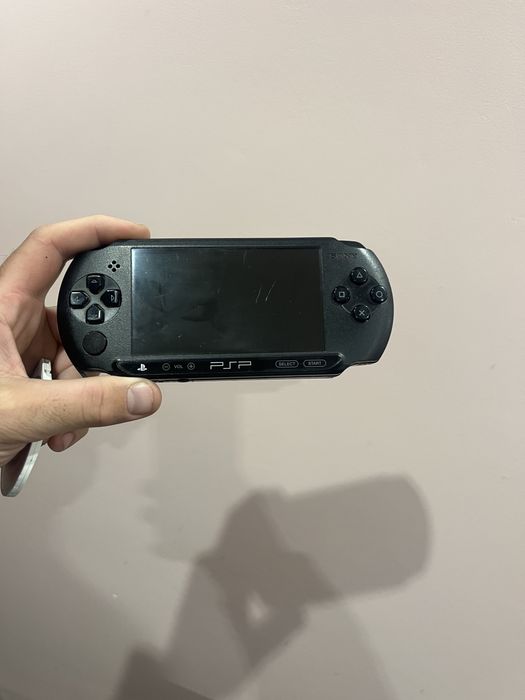 Sony psp 1004 за части