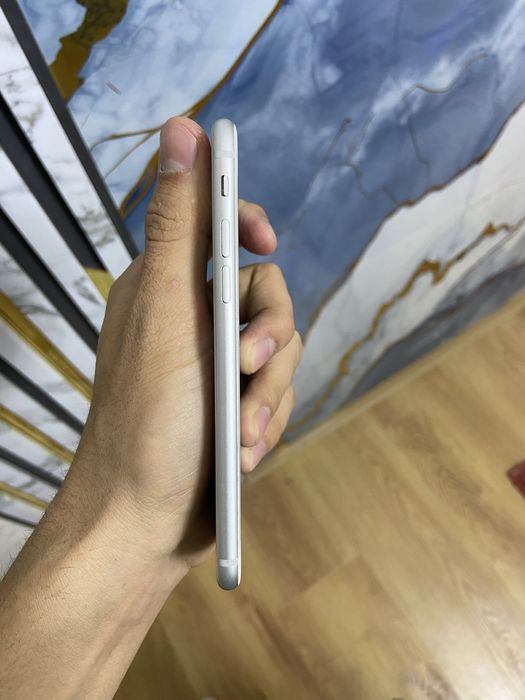 Iphone 8 64gb idal