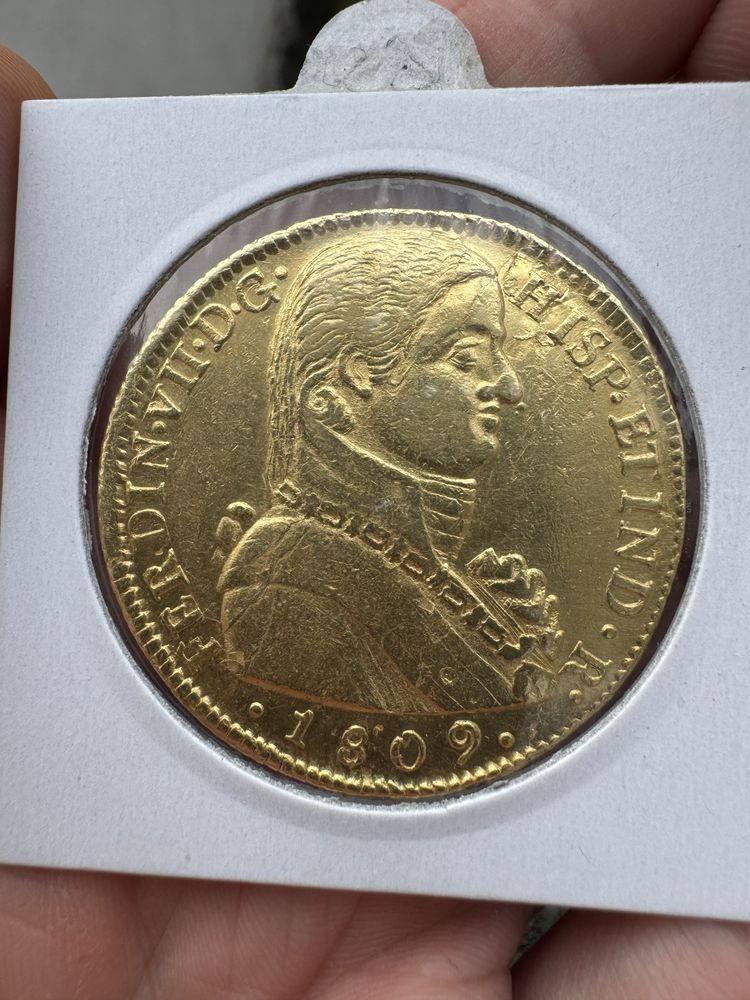 Златна монета Чили 8 Ескудо 1809г. Фернандо VII