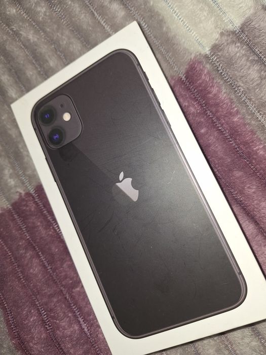 Продам Apple iphone 11