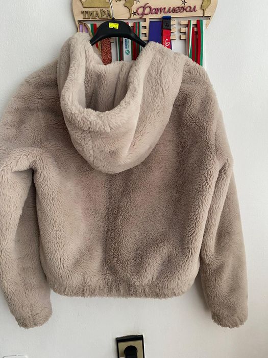 Красив дамско пухено яке