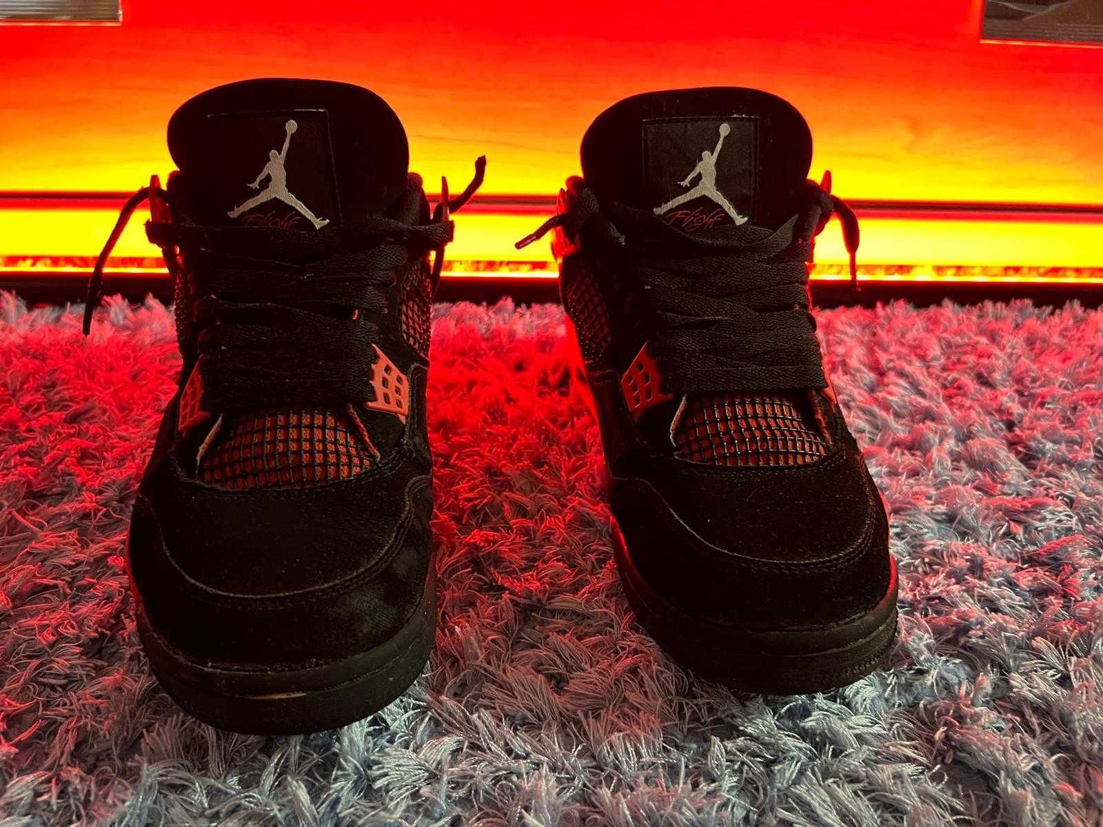 Vand jordan 4 red thunder