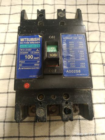 Продаю автоматический  выключатель MITSUBISHI NF100 CS в отличном сос