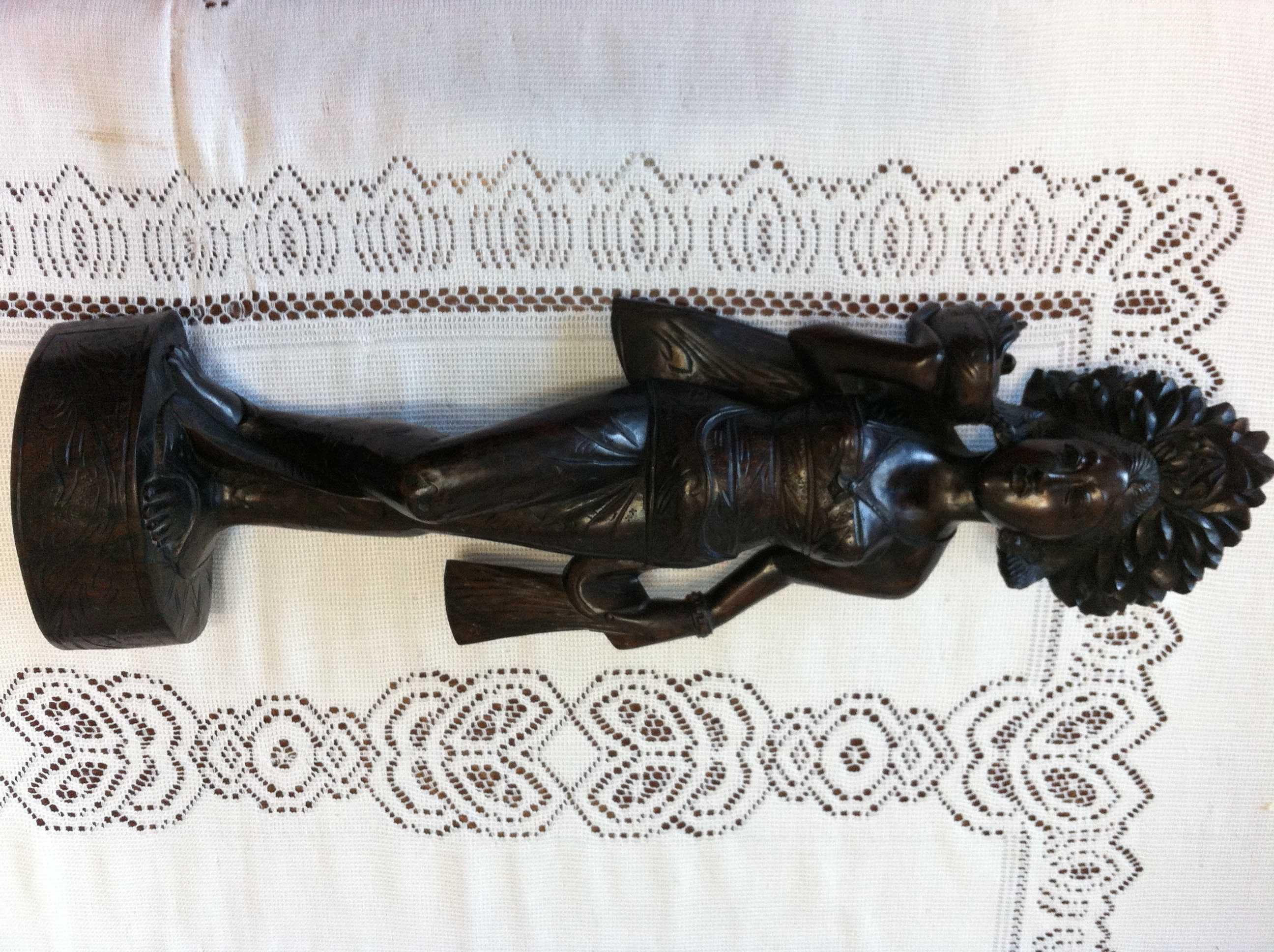 Statueta sculptata - abanos  Danssatoare - Bali (figurina suvenir