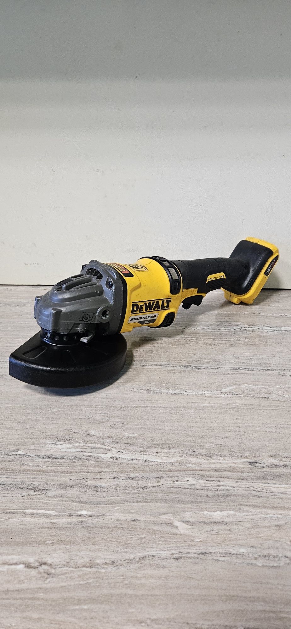 Dewalt Ъглошлайф DCG414 FLEXVOLT 54V 125мм.