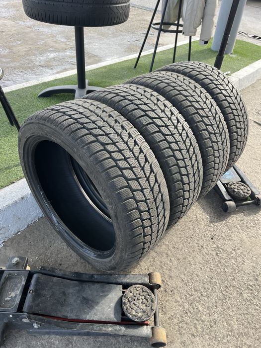 225/45/19 Bridgestone Blizzak