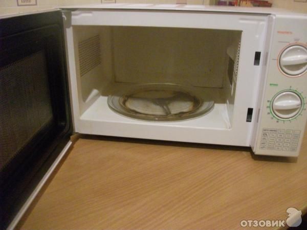 Микроволновая печь Vitek.