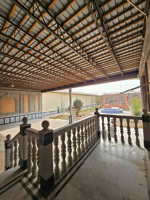 Тузель, Яшнабадский район. Продам участок 10 соток с домом