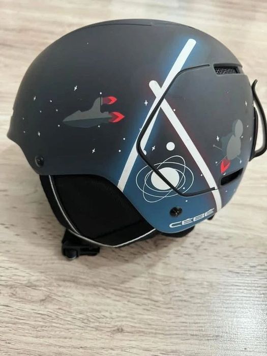 Cască de schi CeBe