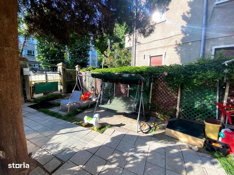 Vila 4 Camere cu Gradina de Vanzare *Cotroceni*