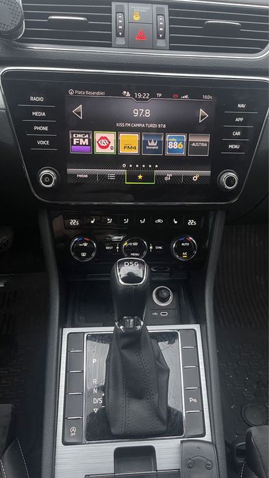 Skoda Superb 2022 2.0 150cp DSG7